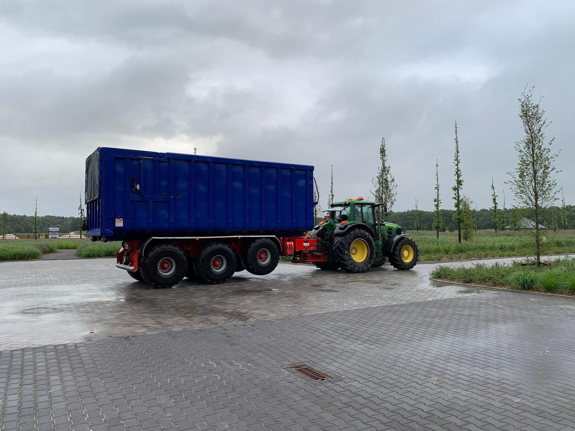 Equine manure in bin for hauling